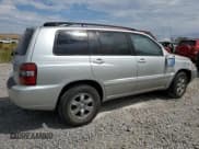 ✅ 2005 Toyota Highlander • VIN: JTEGD21A050108434 • Lot: 67974685. Wystawiony na Copart z przebiegiem 193 965 mil. Bezpłatny archiwum sprzedaży aukcyjnych z USA i szczegółowy raport historii pojazdu na DreamBid. Zdjęcie 3.
