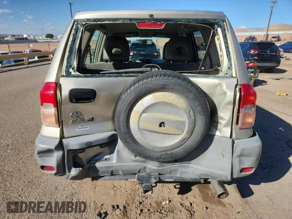 ✅ 2001 Toyota RAV4 • VIN: JTEHH20V310046969 • Lot: 85175965. Wystawiony na Copart z przebiegiem 266 937 mil. Bezpłatny archiwum sprzedaży aukcyjnych z USA i szczegółowy raport historii pojazdu na DreamBid. Zdjęcie 6.