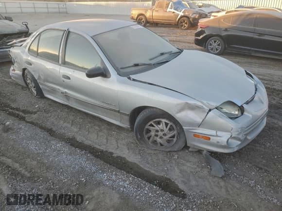 ✅ 2002 Pontiac Sunfire SE • VIN: 1G2JB524927196790 • Лот: 81366745. Опубликован ранее на Copart с пробегом Не указан. Бесплатный доступ к архиву аукционных продаж из США и подробный отчёт об истории автомобиля на DreamBid. Изображение 4.