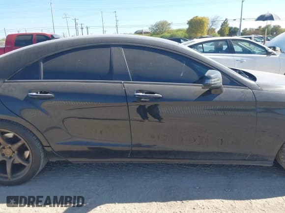 ✅ 2012 Mercedes-Benz CLS 550 • VIN: WDDLJ9BB2CA028593 • Lot: 43675302. Listed on IAAI with 233,025 mi. Free auction sales archive from the USA and detailed vehicle history report at DreamBid. Image 13.