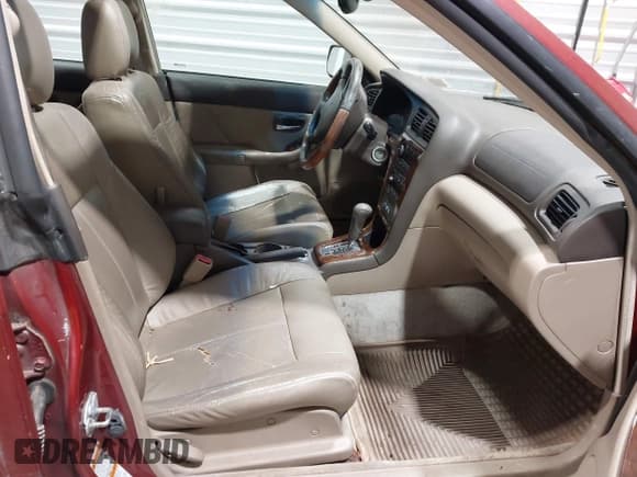 ✅ 2004 Subaru Legacy Outback L.L. Bean • VIN: 4S3BH806147645158 • Lot: 41298588. Listed on IAAI with 212,111 mi. Free auction sales archive from the USA and detailed vehicle history report at DreamBid. Image 5.