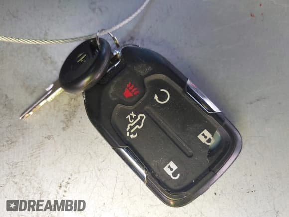 ✅ 2021 Chevrolet Silverado 1500 High Country • VIN: 3GCPWFED4MG144695 • Lot: 42880446. Wystawiony na IAAI z przebiegiem 14 271 mil. Bezpłatny archiwum sprzedaży aukcyjnych z USA i szczegółowy raport historii pojazdu na DreamBid. Zdjęcie 11.