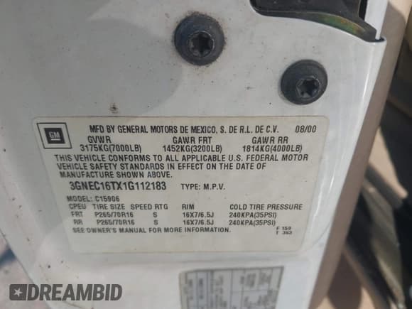 ✅ 2001 Chevrolet Suburban LS • VIN: 3GNEC16TX1G112183 • Лот: 43081693. Опубликован ранее на IAAI с пробегом 279 500 миль. Бесплатный доступ к архиву аукционных продаж из США и подробный отчёт об истории автомобиля на DreamBid. Изображение 9.