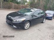 ✅ 2017 Kia Forte LX • VIN: 3KPFL4A7XHE119729 • Lot: 43105299. Wystawiony na IAAI z przebiegiem 102 639 mil. Bezpłatny archiwum sprzedaży aukcyjnych z USA i szczegółowy raport historii pojazdu na DreamBid. Zdjęcie 2.