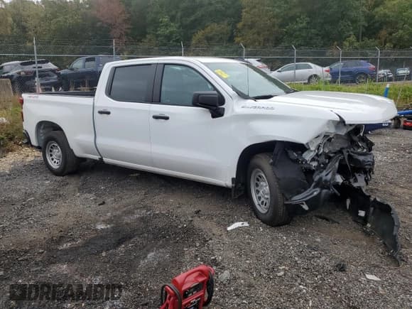 ✅ 2025 Chevrolet Silverado 1500 • VIN: 3GCUKAED9SG207806 • Лот: 86225355. Опубликован ранее на Copart с пробегом 1 170 миль. Бесплатный доступ к архиву аукционных продаж из США и подробный отчёт об истории автомобиля на DreamBid. Изображение 4.