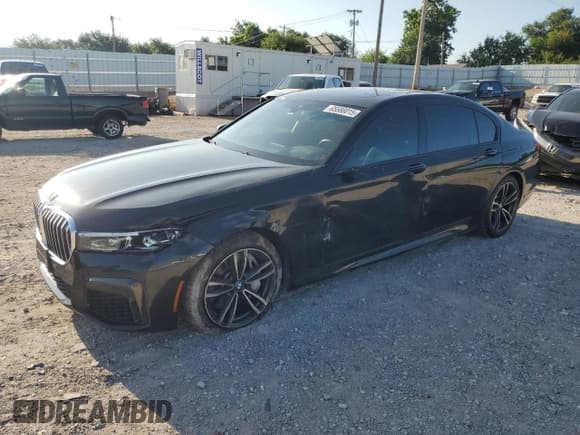 ✅ 2022 BMW 7 Series 750i xDrive • VIN: WBA7U2C03NCH20599 • Lot: 65588015. Listed on Copart with 32,926 mi. Free auction sales archive from the USA and detailed vehicle history report at DreamBid. Image 1.