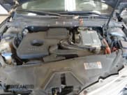 ✅ 2016 Lincoln MKZ Hybrid • VIN: 3LN6L2LU7GR602024 • Lot: 41224915. Wystawiony na IAAI z przebiegiem 176 538 mil. Bezpłatny archiwum sprzedaży aukcyjnych z USA i szczegółowy raport historii pojazdu na DreamBid. Zdjęcie 10.