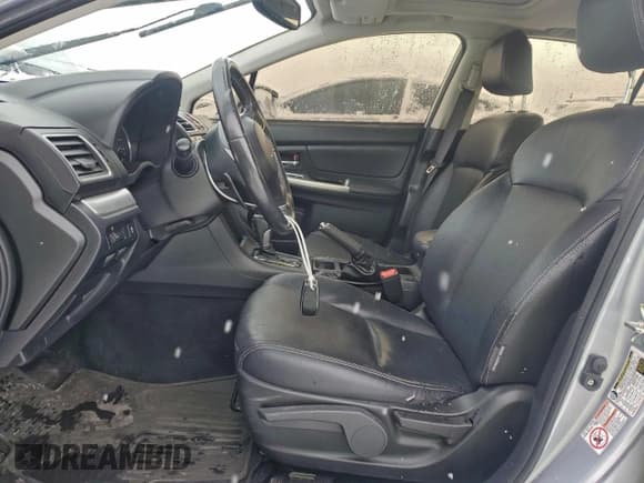 ✅ 2015 Subaru Impreza Limited • VIN: JF1GJAN61FH020272 • Лот: 94822605. Опубликован ранее на Copart с пробегом 62 052 миль. Бесплатный доступ к архиву аукционных продаж из США и подробный отчёт об истории автомобиля на DreamBid. Изображение 7.