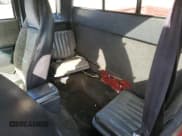 ✅ 1990 Chevrolet S-10 LS • VIN: 1GCCS19Z2L2129459 • Лот: 47881665. Опубликован ранее на Copart с пробегом 282 574 миль. Бесплатный доступ к архиву аукционных продаж из США и подробный отчёт об истории автомобиля на DreamBid. Изображение 10.