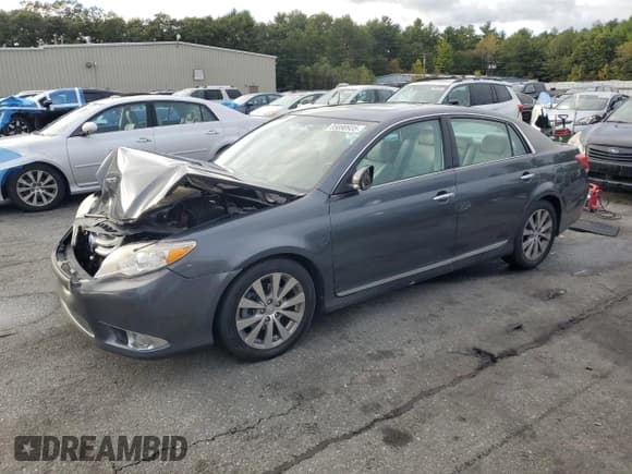 ✅ 2011 Toyota Avalon Limited • VIN: 4T1BK3DB8BU426526 • Lot: 85890935. Wystawiony na Copart z przebiegiem 203 825 mil. Bezpłatny archiwum sprzedaży aukcyjnych z USA i szczegółowy raport historii pojazdu na DreamBid. Zdjęcie 1.