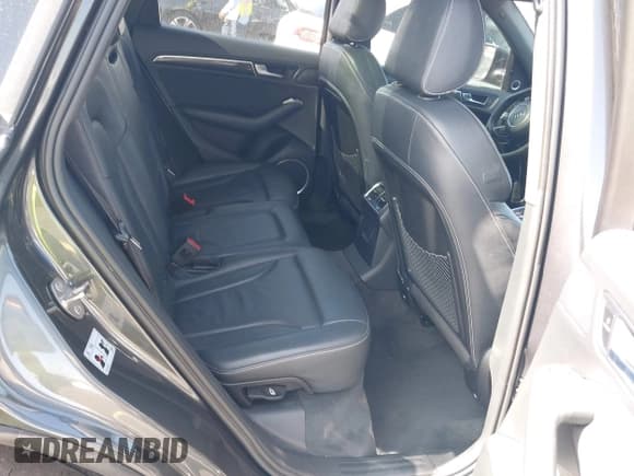 ✅ 2016 Audi SQ5 Premium Plus • VIN: WA1CCAFP6GA009685 • Лот: 42637495. Опубликован ранее на IAAI с пробегом 65 704 миль. Бесплатный доступ к архиву аукционных продаж из США и подробный отчёт об истории автомобиля на DreamBid. Изображение 8.