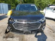 ✅ 2021 Chevrolet Traverse LT • VIN: 1GNERHKW2MJ174025 • Lot: 60928705. Wystawiony na Copart z przebiegiem 60 123 mil. Bezpłatny archiwum sprzedaży aukcyjnych z USA i szczegółowy raport historii pojazdu na DreamBid. Zdjęcie 5.