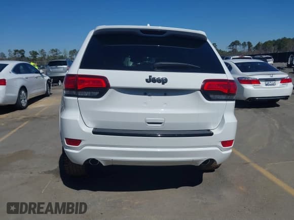 ✅ 2015 Jeep Grand Cherokee Altitude • VIN: 1C4RJEAG4FC815743 • Lot: 41815095. Wystawiony na IAAI z przebiegiem 106 867 mil. Bezpłatny archiwum sprzedaży aukcyjnych z USA i szczegółowy raport historii pojazdu na DreamBid. Zdjęcie 17.