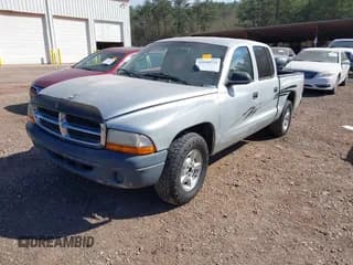 ✅ 2001 Dodge Dakota Sport • VIN: 1B7GL2AX91S123461 • Lot: 41660334. Wystawiony na IAAI z przebiegiem Nie podano. Bezpłatny archiwum sprzedaży aukcyjnych z USA i szczegółowy raport historii pojazdu na DreamBid. Zdjęcie 2.
