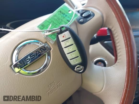 ✅ 2013 Nissan Pathfinder SL • VIN: 5N1AR2MM7DC690140 • Lot: 42954282. Listed on IAAI with 161,516 mi. Free auction sales archive from the USA and detailed vehicle history report at DreamBid. Image 11.