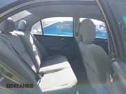 ✅ 2005 Honda Civic LX • VIN: 2HGES16585H598013 • Lot: 43762938. Listed on IAAI with 219,769 mi. Free auction sales archive from the USA and detailed vehicle history report at DreamBid. Image 8.