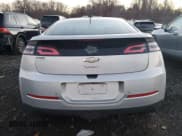 ✅ 2015 Chevrolet Volt • VIN: 1G1RB6E4XFU109673 • Лот: 83888634. Опубликован ранее на Copart с пробегом 108 136 миль. Бесплатный доступ к архиву аукционных продаж из США и подробный отчёт об истории автомобиля на DreamBid. Изображение 6.