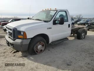 ✅ 2005 Ford F-350 XL • VIN: 1FDSF34595EC82207 • Lot: 81135964. Listed on Copart with Not provided. Free auction sales archive from the USA and detailed vehicle history report at DreamBid. Image 1.