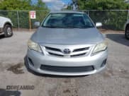 ✅ 2013 Toyota Corolla LE • VIN: 2T1BU4EE9DC066342 • Лот: 43772841. Опубликован ранее на IAAI с пробегом 218 455 миль. Бесплатный доступ к архиву аукционных продаж из США и подробный отчёт об истории автомобиля на DreamBid. Изображение 12.