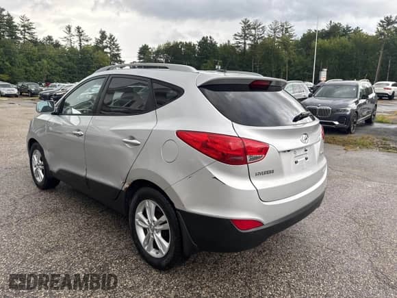✅ 2011 Hyundai Tucson Limited • VIN: KM8JUCAC9BU186292 • Лот: 43128800. Опубликован ранее на IAAI с пробегом 191 115 миль. Бесплатный доступ к архиву аукционных продаж из США и подробный отчёт об истории автомобиля на DreamBid. Изображение 3.