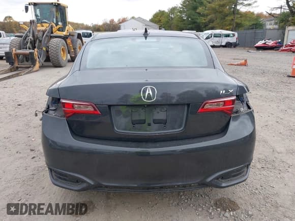 ✅ 2016 Acura ILX • VIN: 19UDE2F3XGA011612 • Lot: 43528815. Listed on IAAI with 48,050 mi. Free auction sales archive from the USA and detailed vehicle history report at DreamBid. Image 17.