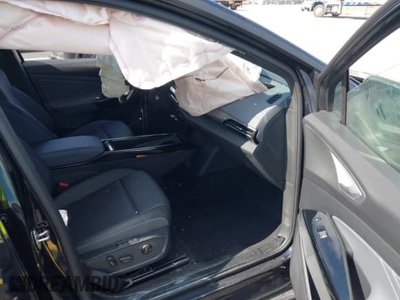 ✅ 2023 Volkswagen ID.4 Pro S • VIN: 1V2WNPE81PC051291 • Lot: 42256380. Wystawiony na IAAI z przebiegiem 5 840 mil. Bezpłatny archiwum sprzedaży aukcyjnych z USA i szczegółowy raport historii pojazdu na DreamBid. Zdjęcie 5.