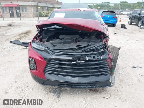 ✅ 2021 Chevrolet Blazer RS • VIN: 3GNKBKRS4MS570818 • Lot: 42511827. Wystawiony na IAAI z przebiegiem 28 519 mil. Bezpłatny archiwum sprzedaży aukcyjnych z USA i szczegółowy raport historii pojazdu na DreamBid. Zdjęcie 13.