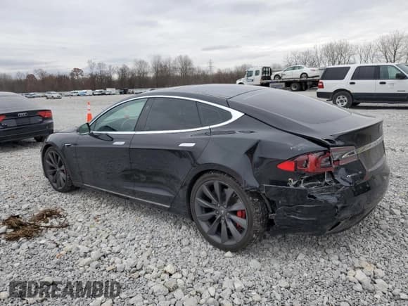 ✅ 2017 Tesla Model S 100D • VIN: 5YJSA1E42HF231454 • Lot: 92427805. Listed on Copart with 134,791 mi. Free auction sales archive from the USA and detailed vehicle history report at DreamBid. Image 2.