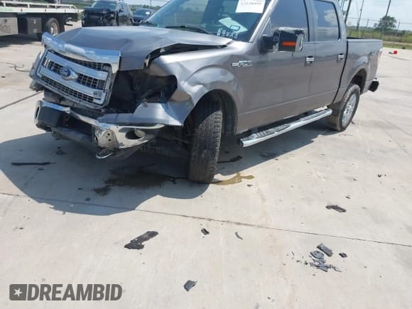 ✅ 2013 Ford F-150 XL • VIN: 1FTFW1EF3DKF36298 • Лот: 43230999. Опубликован ранее на IAAI с пробегом 221 461 миль. Бесплатный доступ к архиву аукционных продаж из США и подробный отчёт об истории автомобиля на DreamBid. Изображение 20.