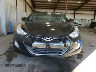✅ 2013 Hyundai Elantra GLS • VIN: 5NPDH4AE5DH197204 • Lot: 90322465. Listed on Copart with 92,302 mi. Free auction sales archive from the USA and detailed vehicle history report at DreamBid. Image 5.