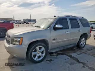 2009 Chevrolet Tahoe LTZ с VIN 1GNFC33039R294296, выставлен на аукционе Copart как лот 57059255 с пробегом 211 122 миль миль и Списание • Salvage title. История ставок и продаж доступна на DreamBid. Изображение 1.
