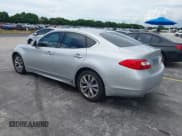 ✅ 2012 Infiniti M • VIN: JN1BY1AP3CM332694 • Lot: 43068288. Wystawiony na IAAI z przebiegiem 200 766 mil. Bezpłatny archiwum sprzedaży aukcyjnych z USA i szczegółowy raport historii pojazdu na DreamBid. Zdjęcie 3.