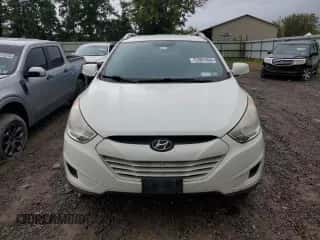 2010 Hyundai Tucson GLS z VIN KM8JUCAC7AU098775, wystawiony jako Copart lot #72997454 z przebiegiem 162 271 mil mil oraz Czysty tytuł • Clean title. Historia ofert i sprzedaży dostępna na DreamBid. Obrazek 5.