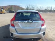 ✅ 2015 Honda Fit EX-L • VIN: 3HGGK5H83FM729472 • Lot: 43611083. Wystawiony na IAAI z przebiegiem 133 892 mil. Bezpłatny archiwum sprzedaży aukcyjnych z USA i szczegółowy raport historii pojazdu na DreamBid. Zdjęcie 16.