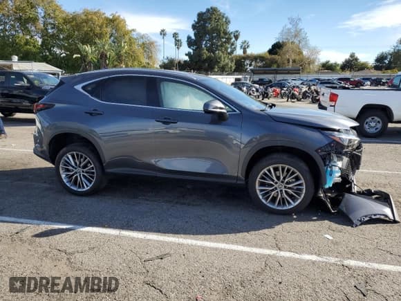 ✅ 2022 Lexus NX 350h Luxury • VIN: JTJHKCEZXN5003839 • Лот: 44377143. Опубликован ранее на Copart с пробегом 7 560 миль. Бесплатный доступ к архиву аукционных продаж из США и подробный отчёт об истории автомобиля на DreamBid. Изображение 4.