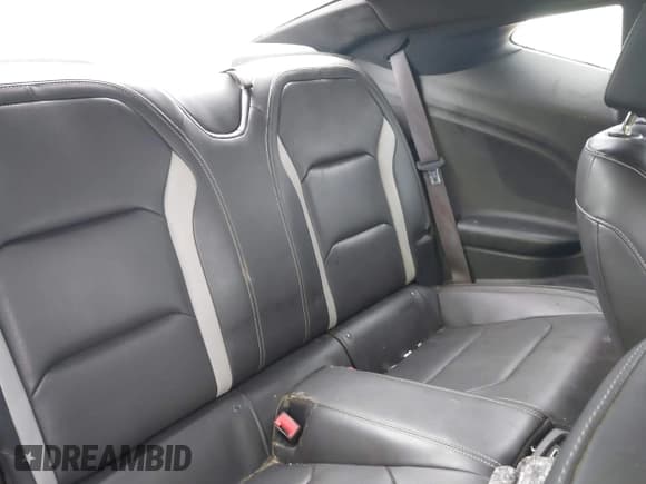 ✅ 2017 Chevrolet Camaro 2LT • VIN: 1G1FD1RS0H0158027 • Лот: 42481204. Опубликован ранее на IAAI с пробегом Не указан. Бесплатный доступ к архиву аукционных продаж из США и подробный отчёт об истории автомобиля на DreamBid. Изображение 8.