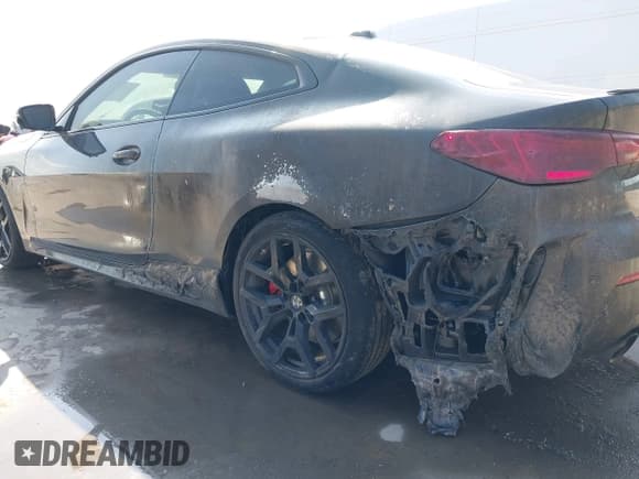 ✅ 2025 BMW 4 Series 430i • VIN: WBA43DA0XSCT24568 • Lot: 42970365. Listed on IAAI with 5,455 mi. Free auction sales archive from the USA and detailed vehicle history report at DreamBid. Image 6.