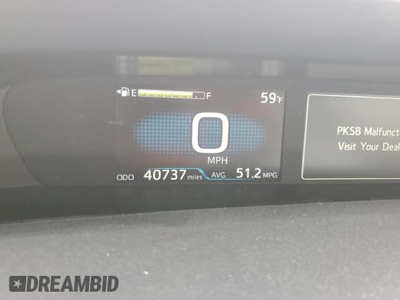 ✅ 2022 Toyota Prius LE • VIN: JTDL9MFU5N3035434 • Лот: 90773655. Опубликован ранее на Copart с пробегом 40 737 миль. Бесплатный доступ к архиву аукционных продаж из США и подробный отчёт об истории автомобиля на DreamBid. Изображение 9.