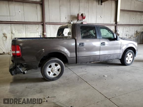 ✅ 2005 Ford F-150 XLT • VIN: 1FTRW12W95KC02487 • Lot: 80309475. Wystawiony na Copart z przebiegiem 237 036 mil. Bezpłatny archiwum sprzedaży aukcyjnych z USA i szczegółowy raport historii pojazdu na DreamBid. Zdjęcie 3.