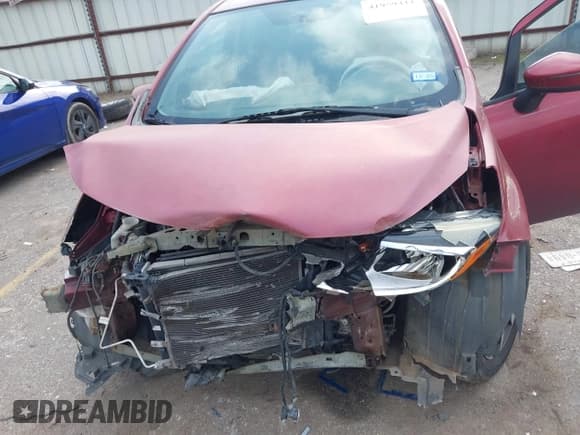 ✅ 2016 Nissan Note SV • VIN: 3N1CE2CP7GL380764 • Lot: 41959411. Listed on IAAI with Not provided. Free auction sales archive from the USA and detailed vehicle history report at DreamBid. Image 10.