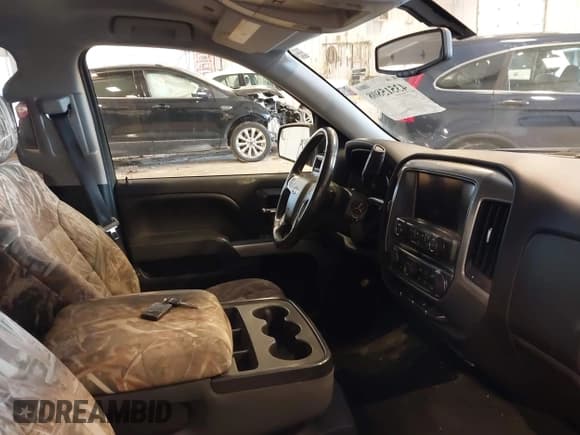 ✅ 2014 Chevrolet Silverado 1500 LT • VIN: 1GCVKREHXEZ131510 • Lot: 43515808. Wystawiony na IAAI z przebiegiem 126 662 mil. Bezpłatny archiwum sprzedaży aukcyjnych z USA i szczegółowy raport historii pojazdu na DreamBid. Zdjęcie 5.