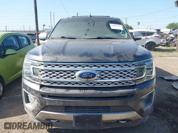 ✅ 2019 Ford Expedition Max Platinum • VIN: 1FMJK1MTXKEA68333 • Lot: 42002336. Listed on IAAI with Not provided. Free auction sales archive from the USA and detailed vehicle history report at DreamBid. Image 6.