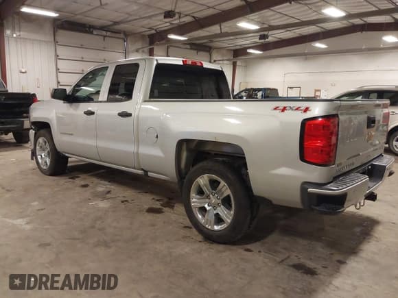 ✅ 2016 Chevrolet Silverado 1500 Custom • VIN: 1GCVKPEC4GZ276439 • Lot: 43381476. Wystawiony na IAAI z przebiegiem 162 310 mil. Bezpłatny archiwum sprzedaży aukcyjnych z USA i szczegółowy raport historii pojazdu na DreamBid. Zdjęcie 3.