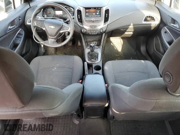 2018 Chevrolet Cruze LT with VIN 3G1BD6SM1JS650409, listed as a Copart auction lot 65336244 with 58,036 mi miles and Salvage title. Bid and sale history available at DreamBid. Image 8.