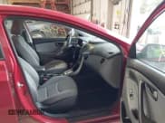 ✅ 2013 Hyundai Elantra GLS • VIN: KMHDH4AE8DU967784 • Lot: 43368422. Wystawiony na IAAI z przebiegiem 162 632 mil. Bezpłatny archiwum sprzedaży aukcyjnych z USA i szczegółowy raport historii pojazdu na DreamBid. Zdjęcie 5.