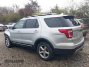 ✅ 2017 Ford Explorer XLT • VIN: 1FM5K8D85HGD37874 • Lot: 43671415. Wystawiony na IAAI z przebiegiem 110 797 mil. Bezpłatny archiwum sprzedaży aukcyjnych z USA i szczegółowy raport historii pojazdu na DreamBid. Zdjęcie 14.