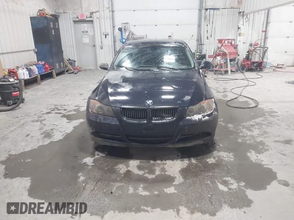 ✅ 2008 BMW 3 Series 328xi • VIN: WBAVC93528K037699 • Lot: 43634683. Wystawiony na IAAI z przebiegiem 143 531 mil. Bezpłatny archiwum sprzedaży aukcyjnych z USA i szczegółowy raport historii pojazdu na DreamBid. Zdjęcie 12.