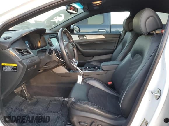 ✅ 2017 Hyundai Sonata Sport • VIN: 5NPE34ABXHH503831 • Лот: 68579752. Опубликован ранее на Copart с пробегом 146 531 миль. Бесплатный доступ к архиву аукционных продаж из США и подробный отчёт об истории автомобиля на DreamBid. Изображение 7.