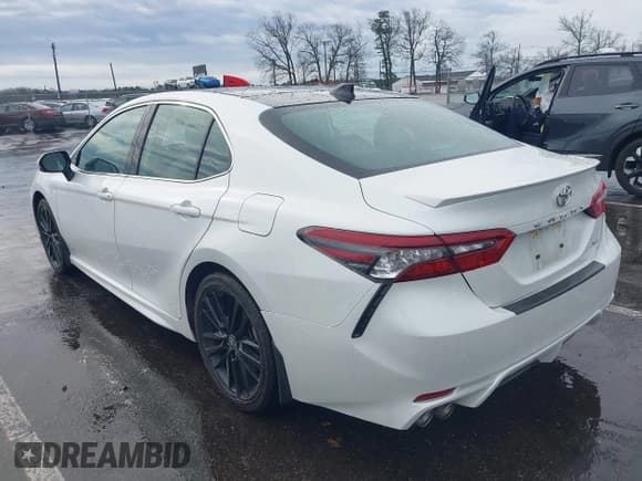 ✅ 2022 Toyota Camry XSE • VIN: 4T1K61AK2NU702362 • Lot: 41963393. Listed on IAAI with 13,541 mi. Free auction sales archive from the USA and detailed vehicle history report at DreamBid. Image 3.