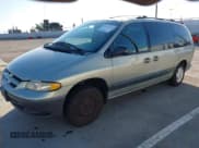 ✅ 2000 Dodge Caravan SE • VIN: 1B4GP44R1YB742608 • Lot: 43735020. Listed on IAAI with 110,611 mi. Free auction sales archive from the USA and detailed vehicle history report at DreamBid. Image 2.